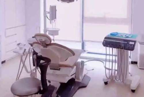 郑州渡梦家口腔门诊部